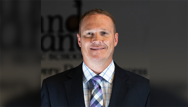 Veteran administrator named Grand Island Senior High Principal