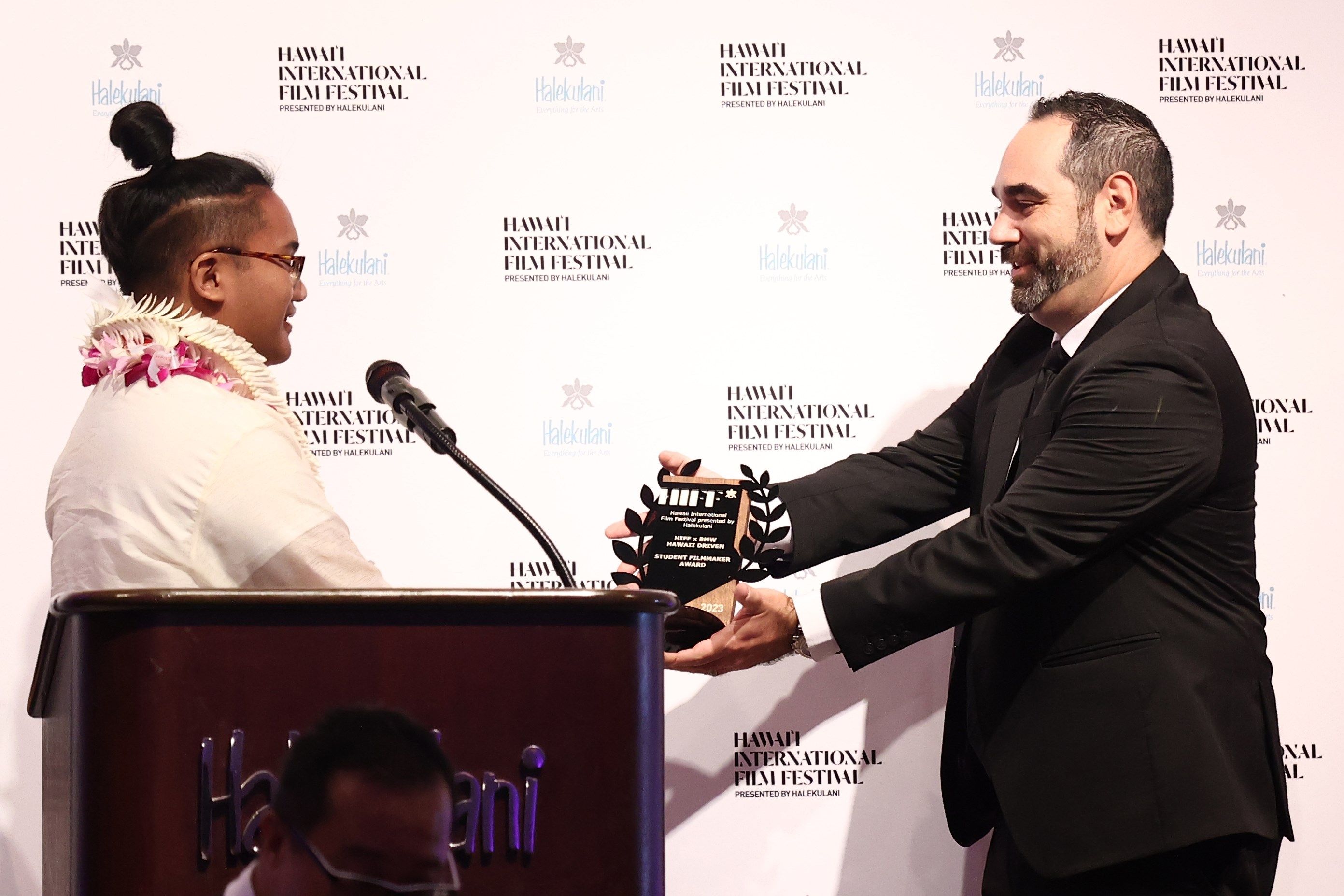 Saipan filmmaker receives prestigious Hawaii film award for "Kunyari"