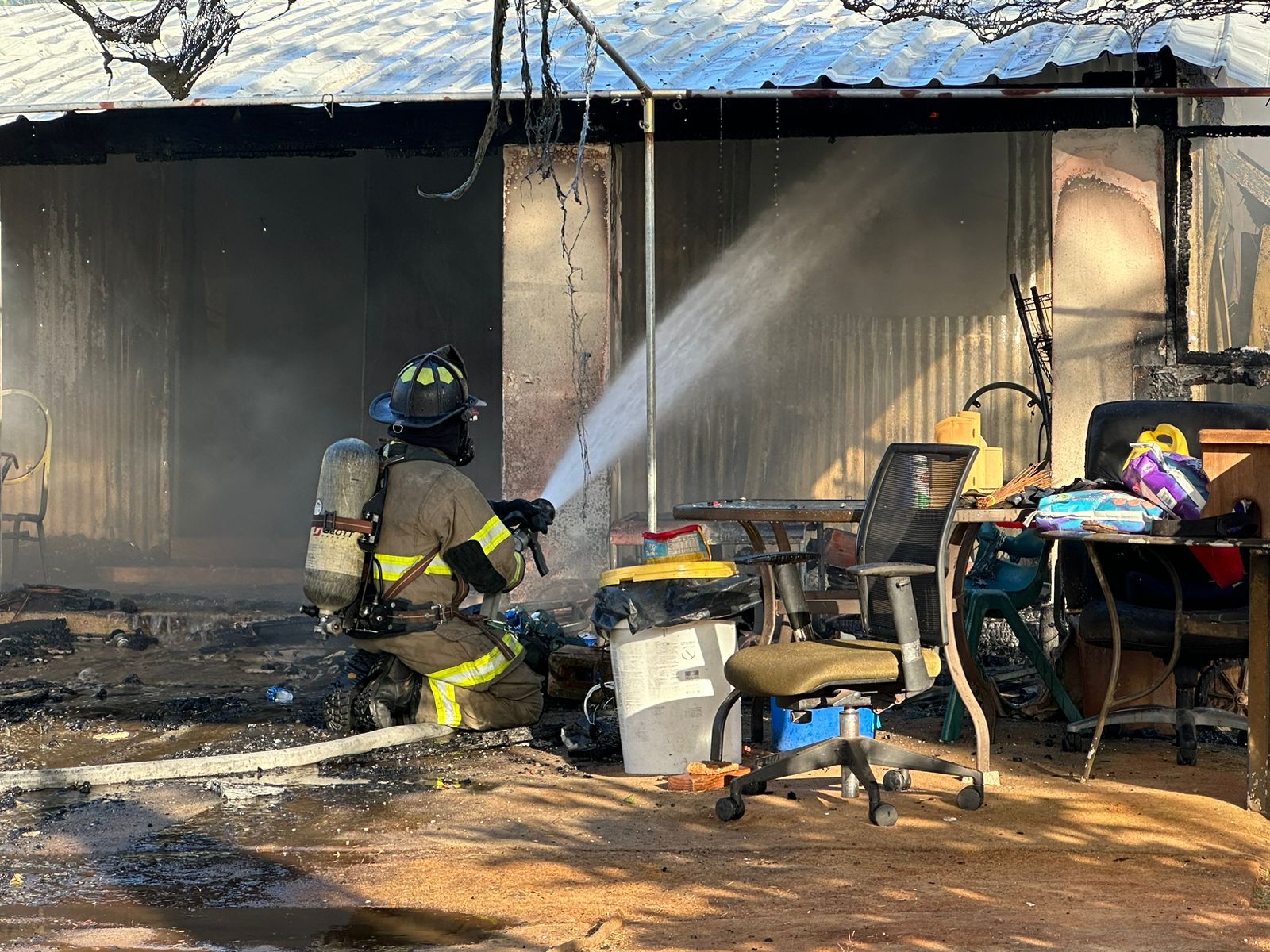 Woman injured in early morning fire in Dededo