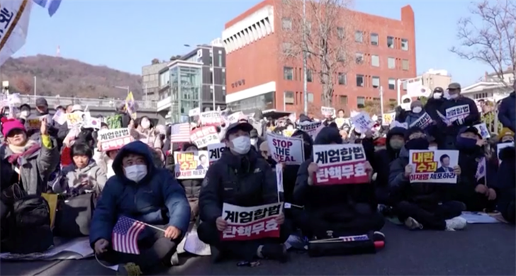 Protests take place near Presidential residence as Yoon faces arrest