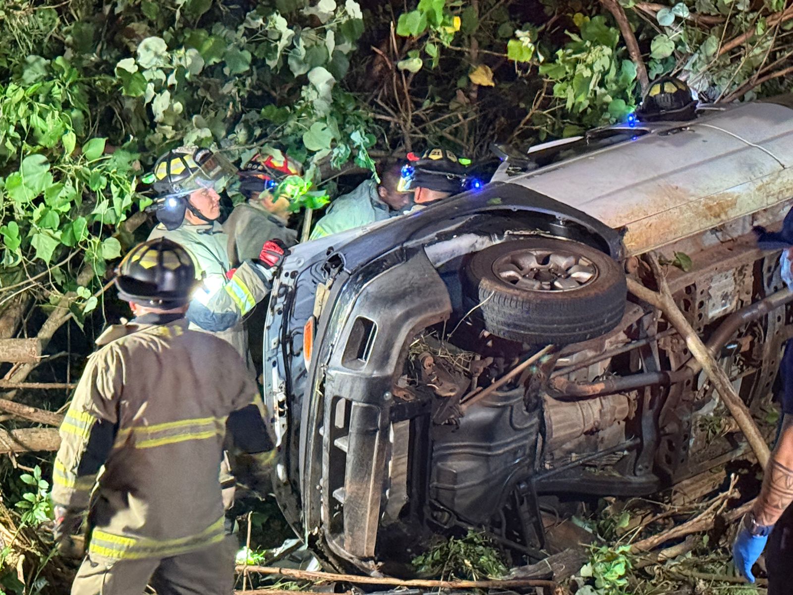 Traffic crash on Route 15 in Yigo sends one man to hospital - KUAM