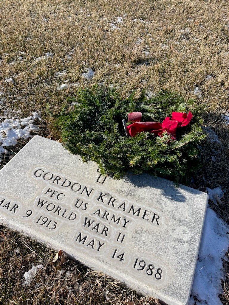 Hundreds of wreaths placed on veterans’ graves in Valentine for Wreaths Across America