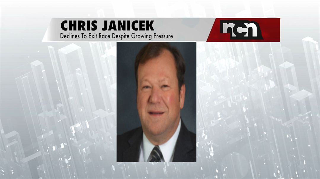 Nebraska Senate hopeful who sent vulgar texts declines exit