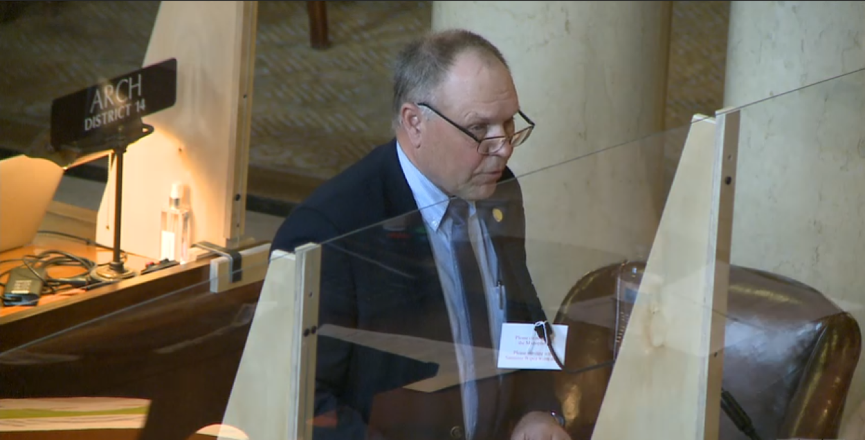 Plymouth Senator's bill on direct meat purchases, advances