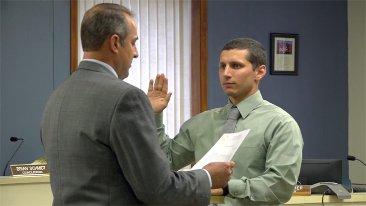 Fairbury swears in former sheriff’s deputy as new city administrator