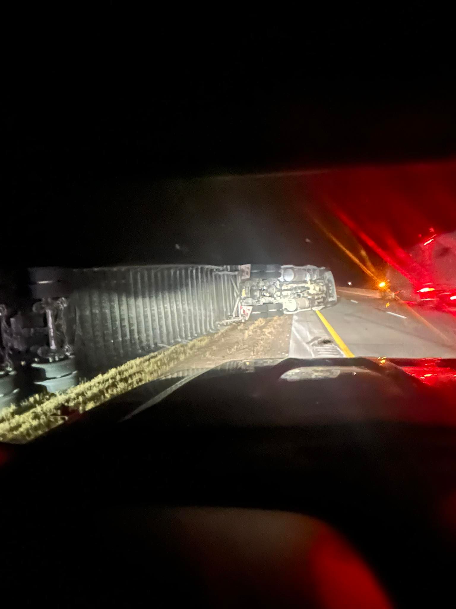 High wind warnings remain in effect as powerful gusts batter tri-state region