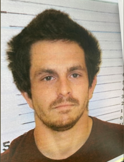 Fremont man arrested on burglary charges