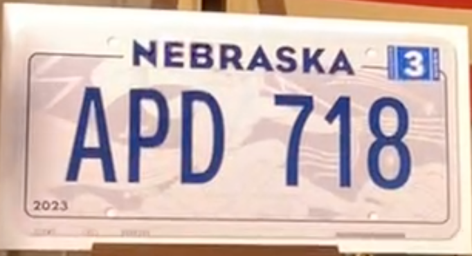 Gov. Ricketts announces Nebraska's new license plate design
