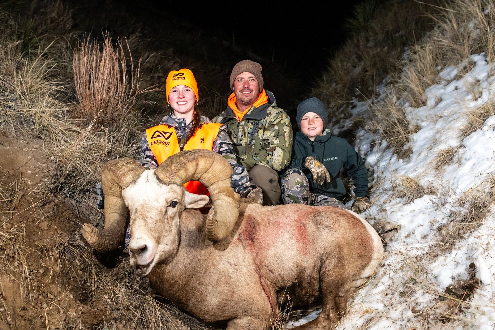 Sidney teen bags trophy bighorn